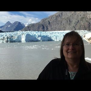 Meet your Posher, Vicki